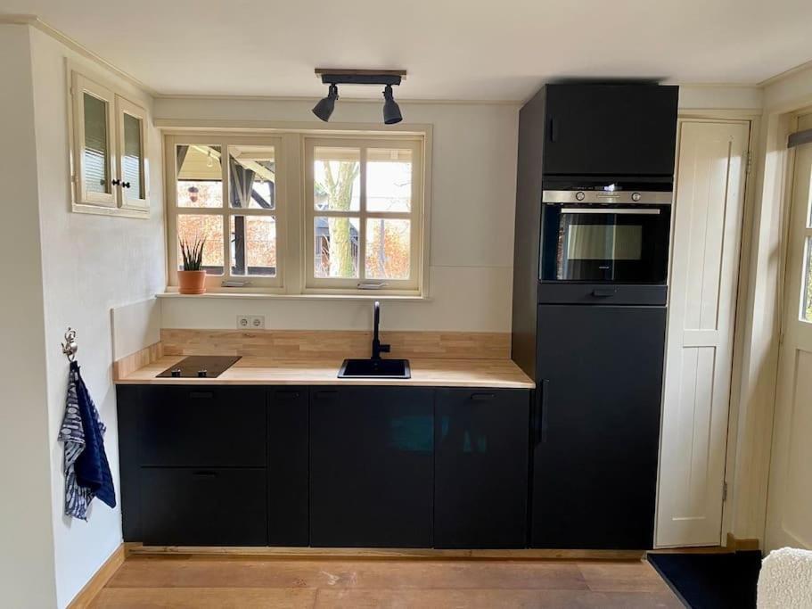 Loosan Lodges Gastenhuis Reutum Luaran gambar