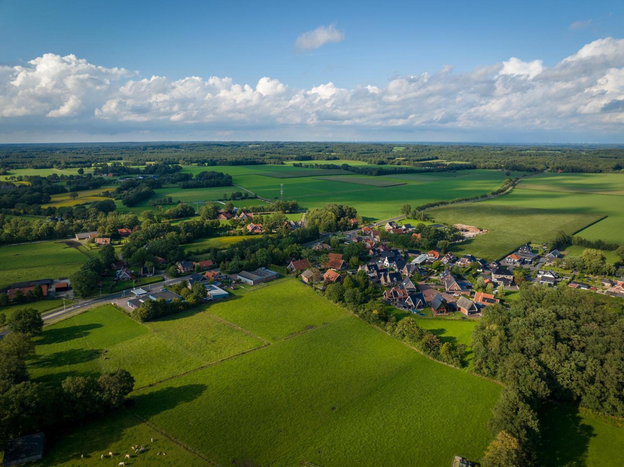 Loosan Lodges Gastenhuis Reutum Luaran gambar