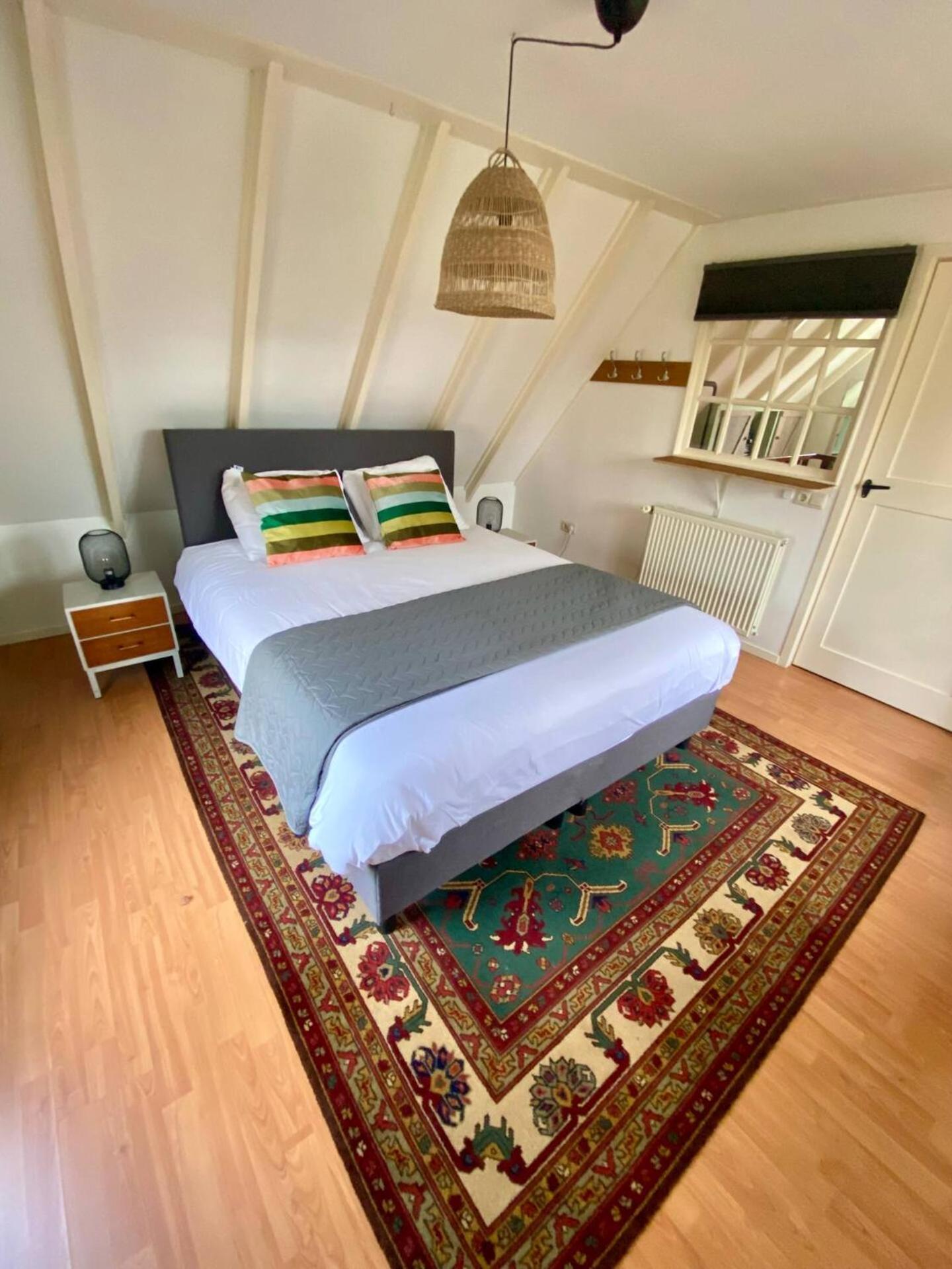 Loosan Lodges Gastenhuis Reutum Luaran gambar